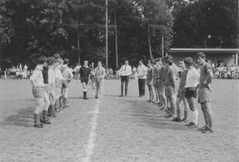 Schwarzbach-Wanderpokal in den Anfängen